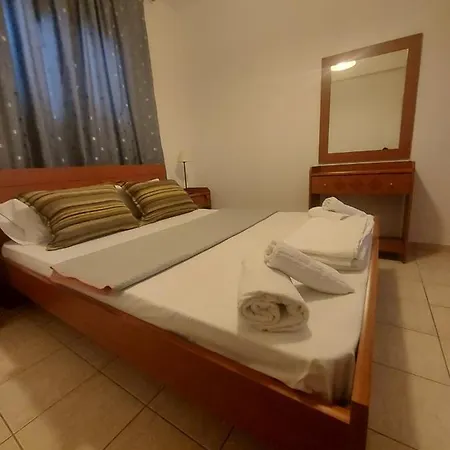 Kostas Apartmán *